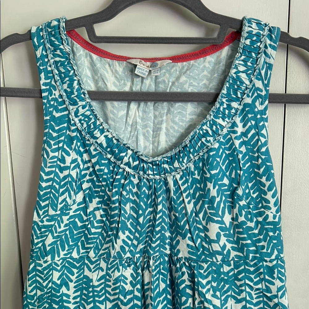 Boden Teal and White Leaf Print Sleeveless Top
